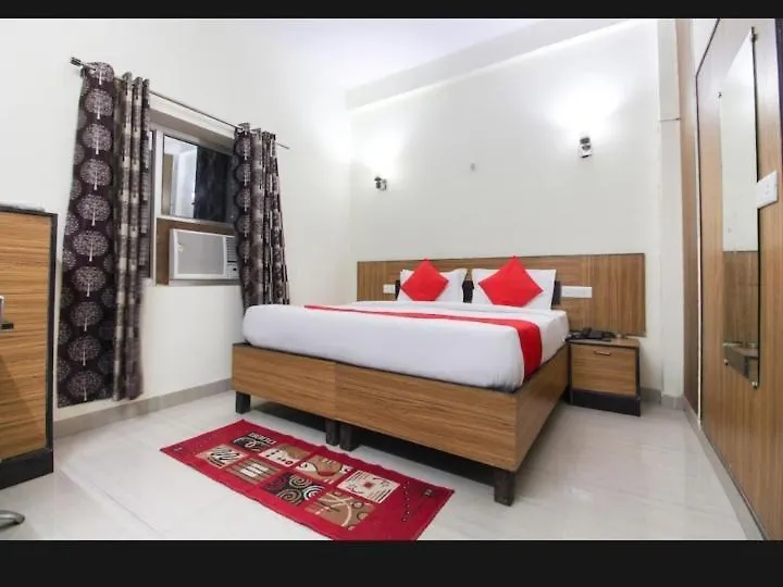 ***  Hotel Taj Paradise Agra  Hindistan