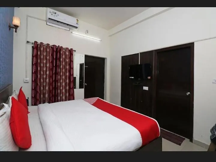 Hotel Taj Paradise Agra  3*, Agra (Uttar Pradesh)