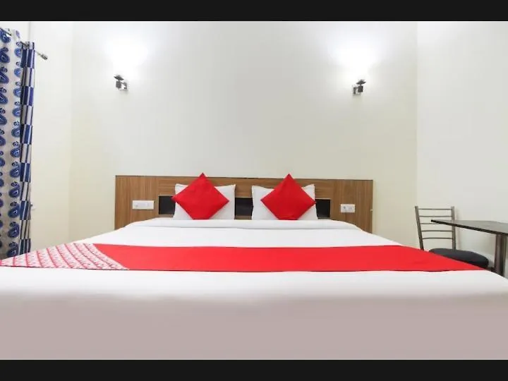 Hotel Taj Paradise Agra
