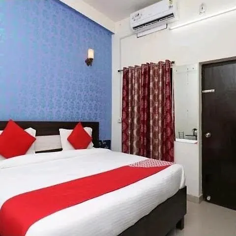 Hotel Taj Paradise Agra  Hindistan